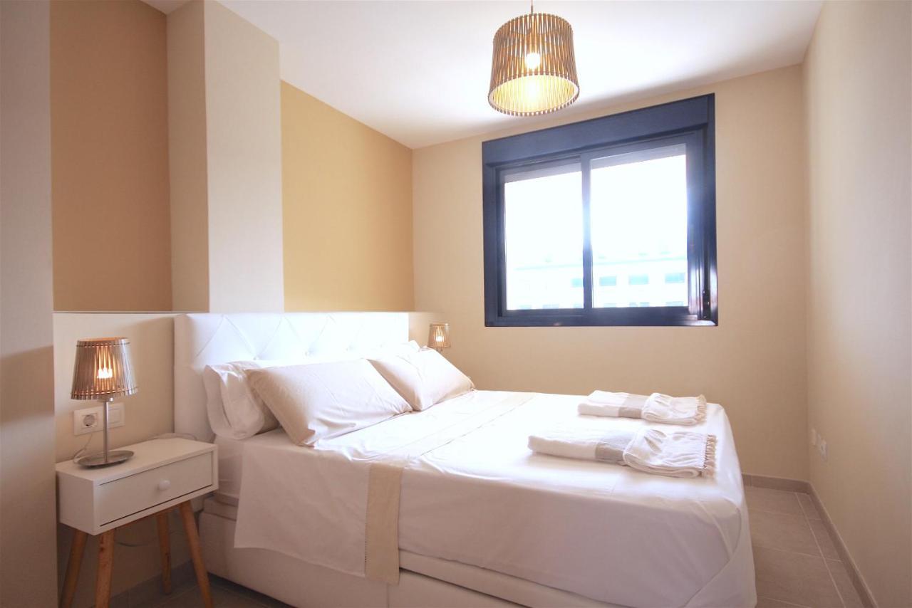 Apartamento Suenos De Mar Con Vistas Al Puerto By Costablancarent Дения Екстериор снимка