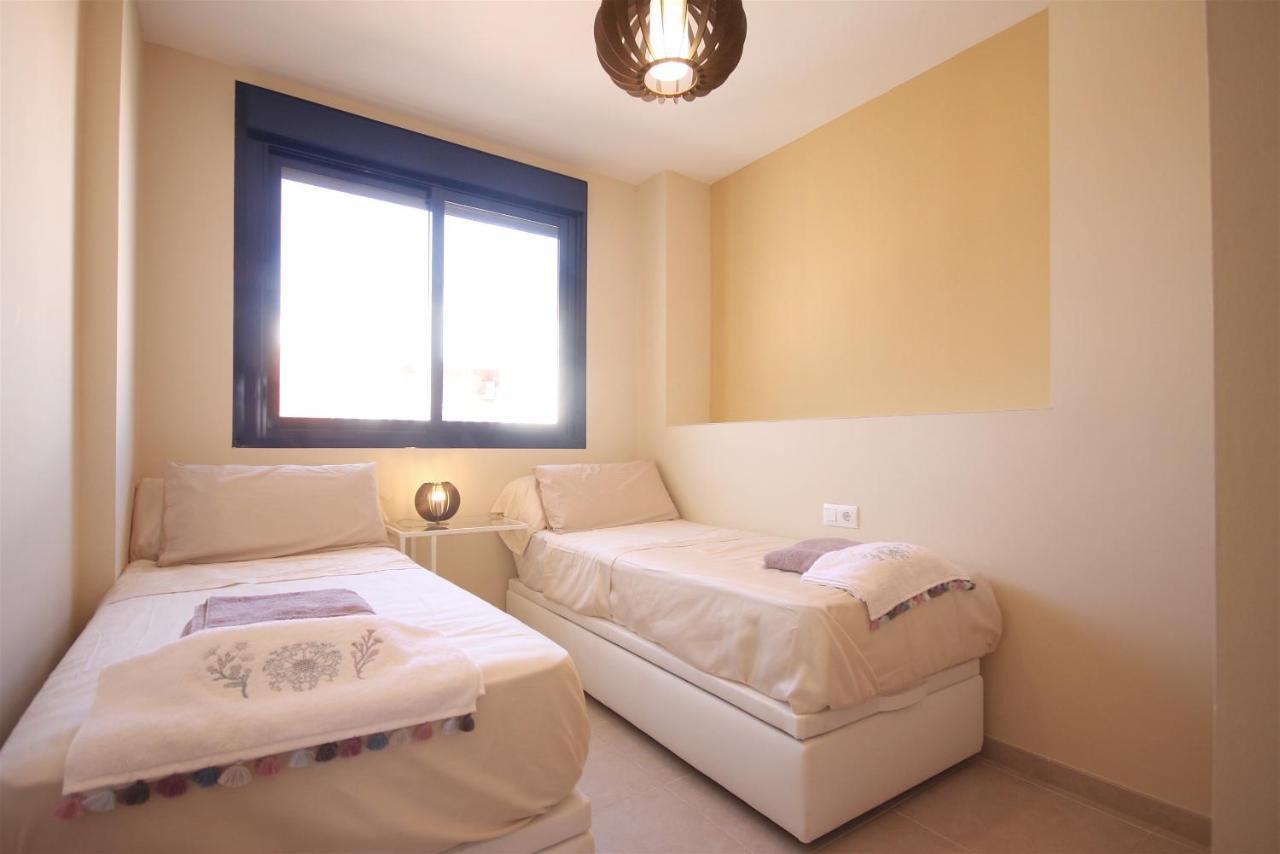 Apartamento Suenos De Mar Con Vistas Al Puerto By Costablancarent Дения Екстериор снимка